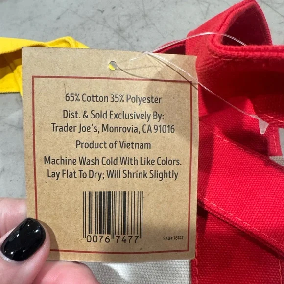 Trader Joe's Canvas Tote Bags Set of 4 inNEW primary
Colors❤️💛💚💙keep/share - Picture 3 of 8